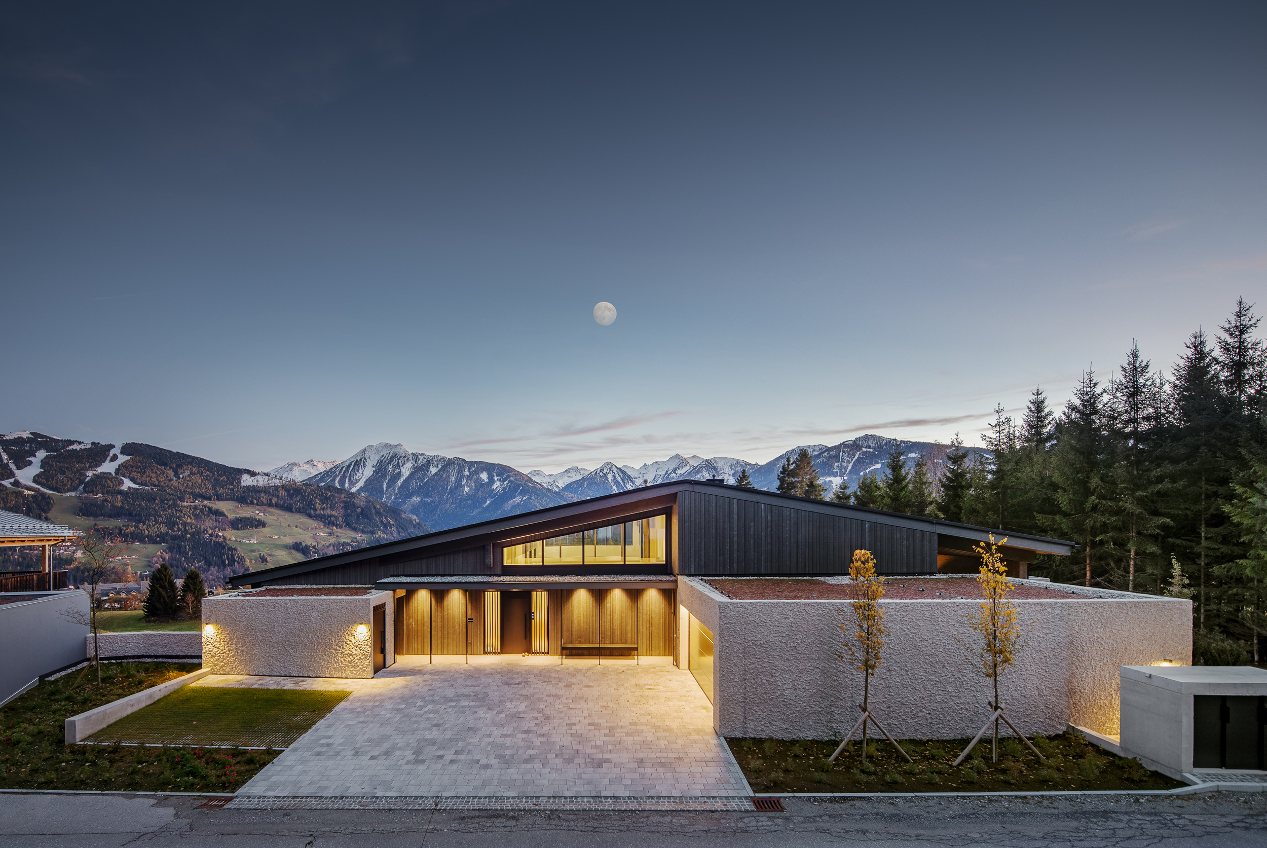 063_Butschek_usm_2500px_sRGB